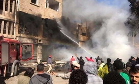 Más de dos muertos por un doble atentado en una mezquita de Benghazi